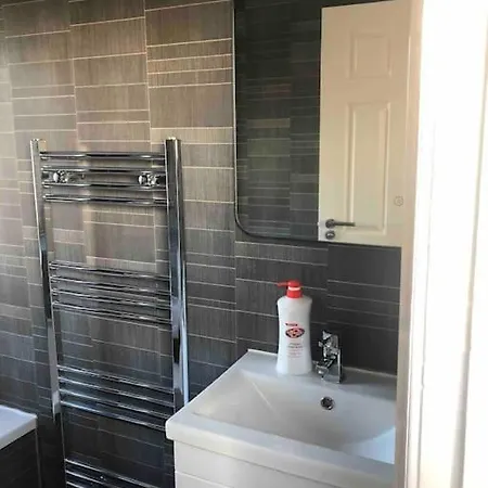Cosy Home With Free Parking Near Edinburgh St Andrews M90 & Amazon Dunfermline Exterior photo